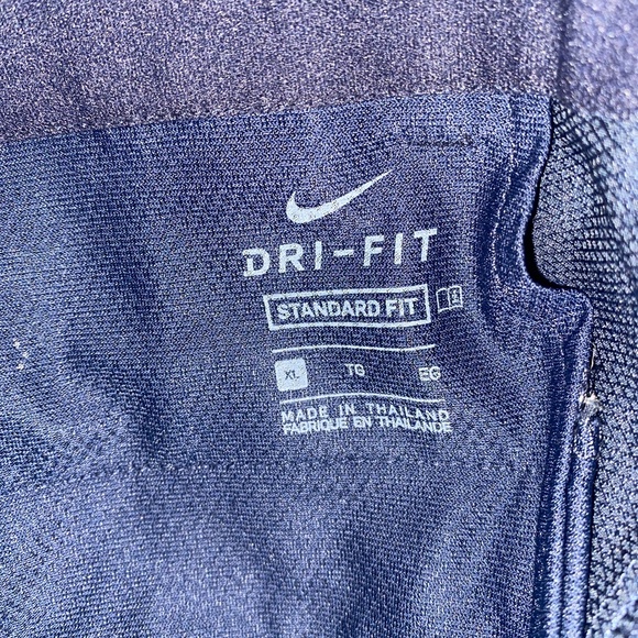 Nike Youth Hybrid Shorts Flat Front Golf Apparel Size xl youth short - Picture 2 of 9